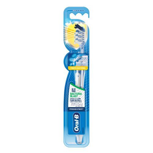 Oral-B Pro-Expert Bacteria Blast Medium Toothbrush
