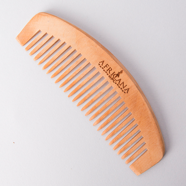 مشط خشبي واسع الفراغات - 1 قطعة